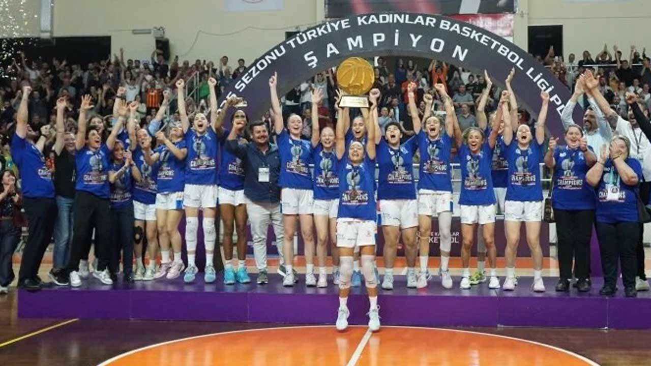 Çanakkale Belediyespor, Süper Lig'e yükseldi