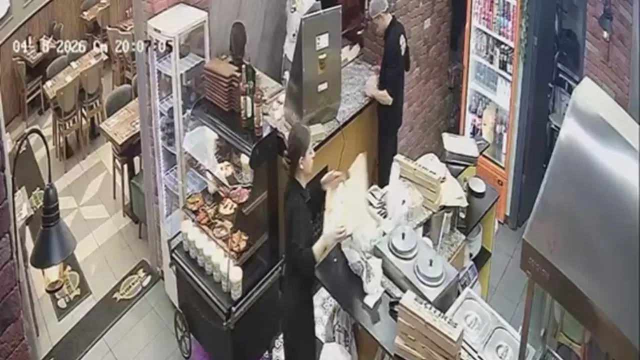 İlginç olay... Aynı kişi adına 25 restorandan sipariş verildi: 'Sinirden oturup pideleri yedim'
