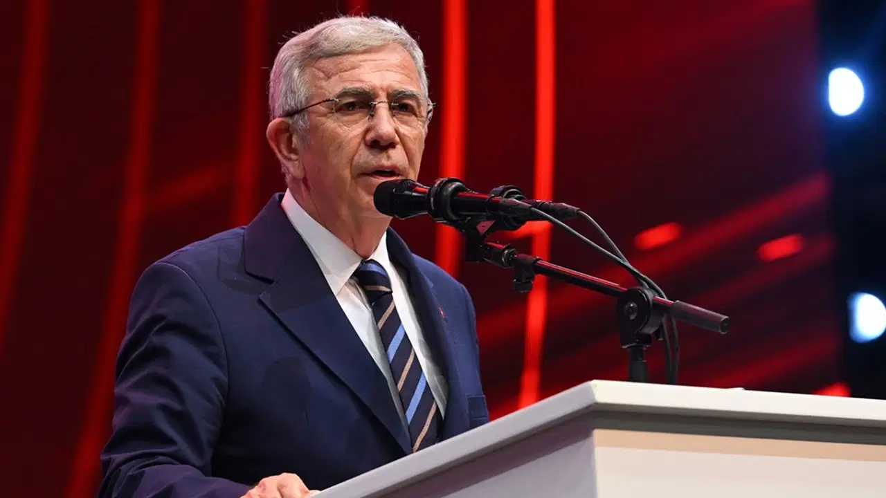 Mansur Yavaş'tan Ankara'daki su krizine ilişkin açıklama! İsim vermeden Melih Gökçek'i işaret etti: 'Katır defterdar olmuş, eşek mühürdar olmuş...'