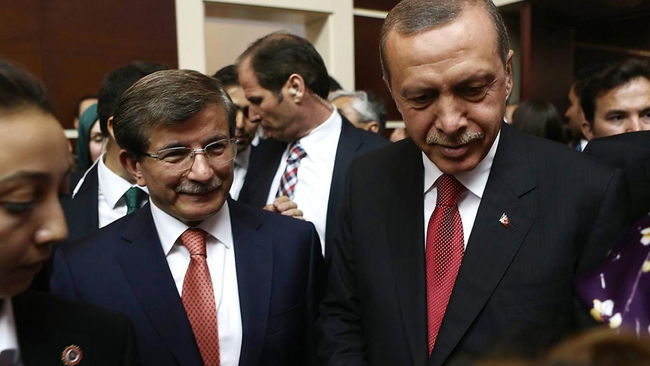 Davutoğlu'nun 'üçlü çete' çıkışı