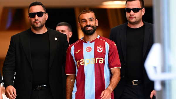 Trabzonspor açıkladı: Mohamed Salah için imza töreni!