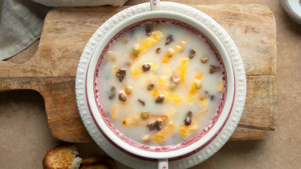 Türk mutfağının efsane lezzeti: Düğün çorbası tarifi