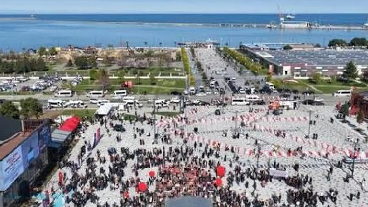 Samsun'da Cumhuriyet'in 103. yılı kutlamaları başladı