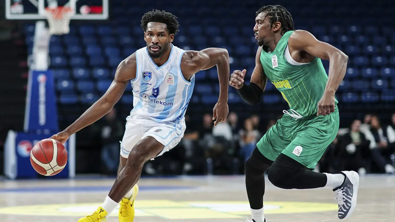 Türk Telekom deplasmanda güldü!