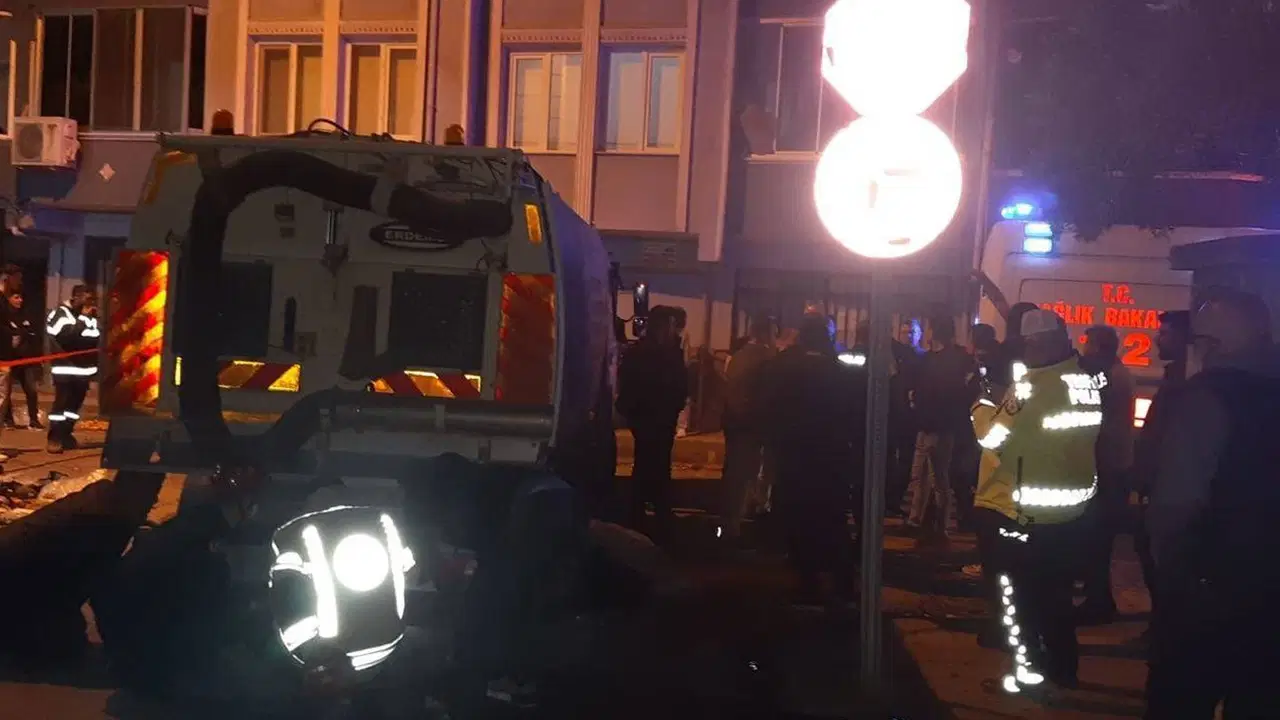 Bursa'da acı olay: Çöp kamyonun altında kalarak hayatını kaybetti!