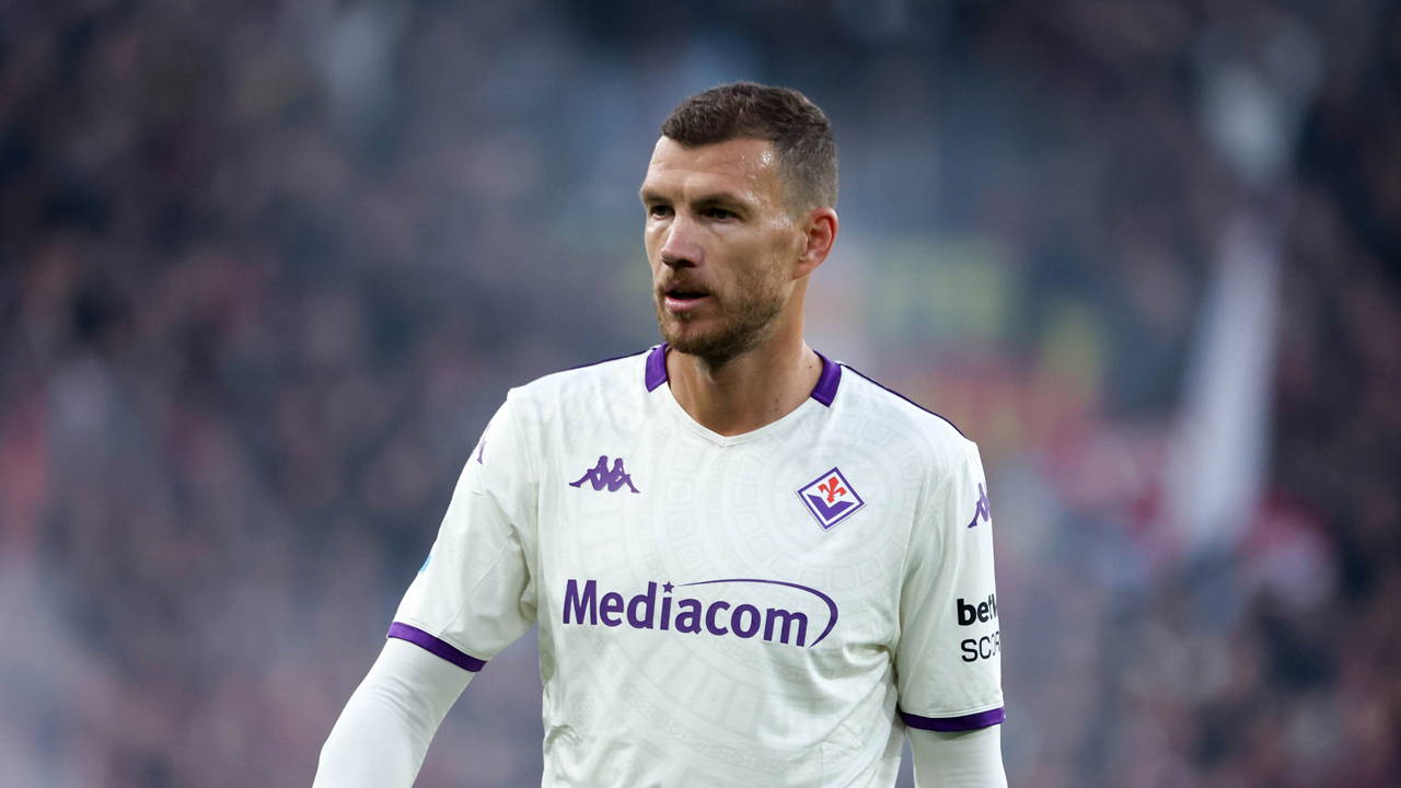 Edin Dzeko'dan Fiorentina taraftarına sitem! 