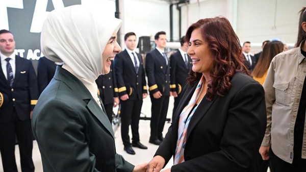 İmamoğlu'nun projesini sahiplendi: AKP'li Özlem Çerçioğlu, Bakan Göktaş'a anlattı