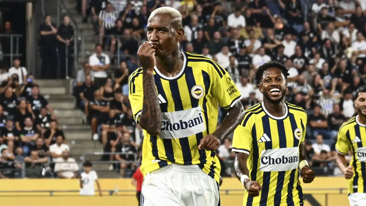 Anderson Talisca'dan tarihi başarı: Alex de Souza'yı geride bıraktı!