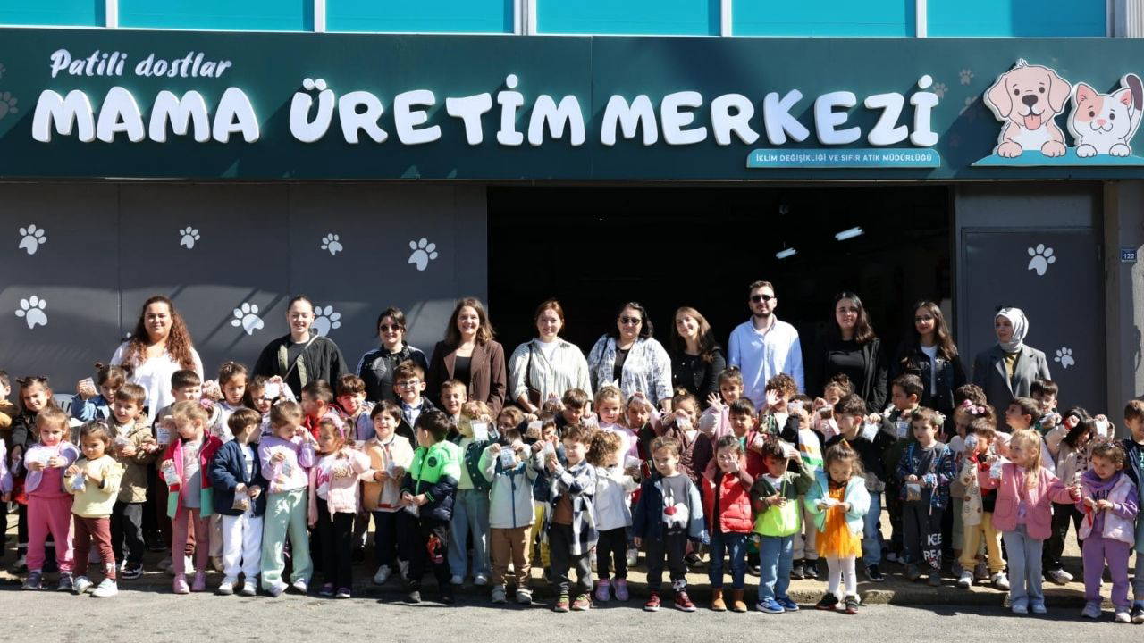 Altınordu’da öğrenciler mama merkezini ziyaret etti