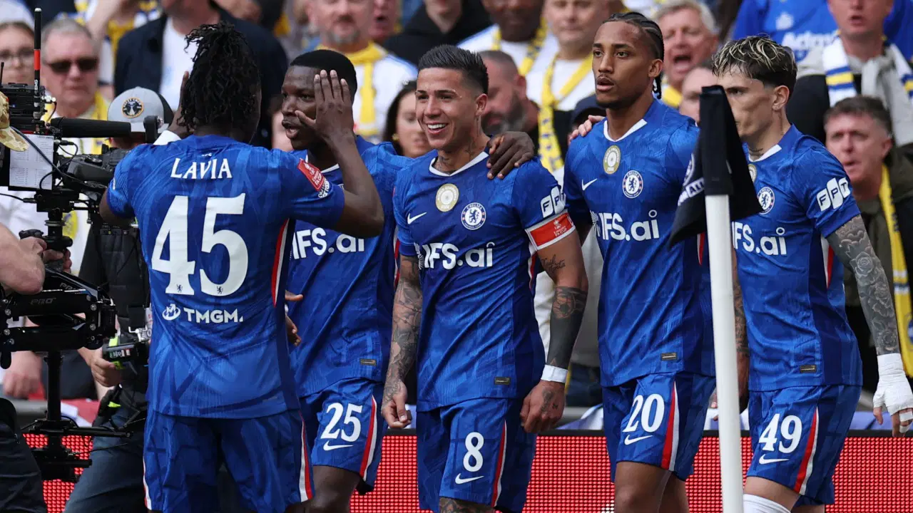 İngiltere FA Cup'ta finalin adı belli oldu!