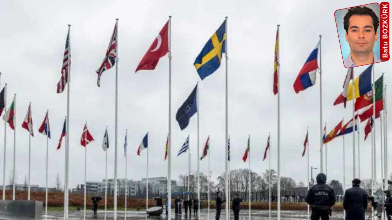 NATO hakkında kitap yazan STRASAM Direktörü Hüseyin Fazla, Türkiye’de kurulacak NATO Kolordu Karargâhı’nı değerlendirdi: ‘İttifak’ın kuzeyi Polonya, merkezi Romanya, güneyi Türkiye’den savunulacak’