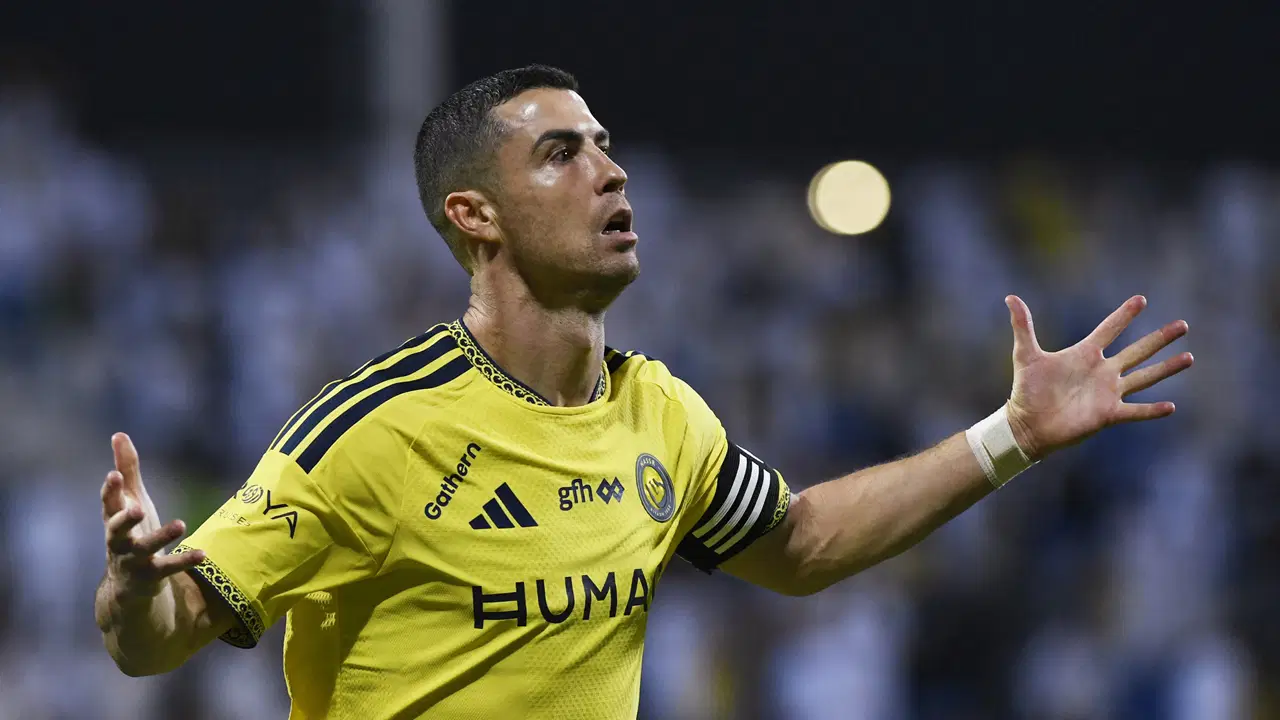 Cristiano Ronaldo durmuyor: 1000 gol hedefine 18 kaldı