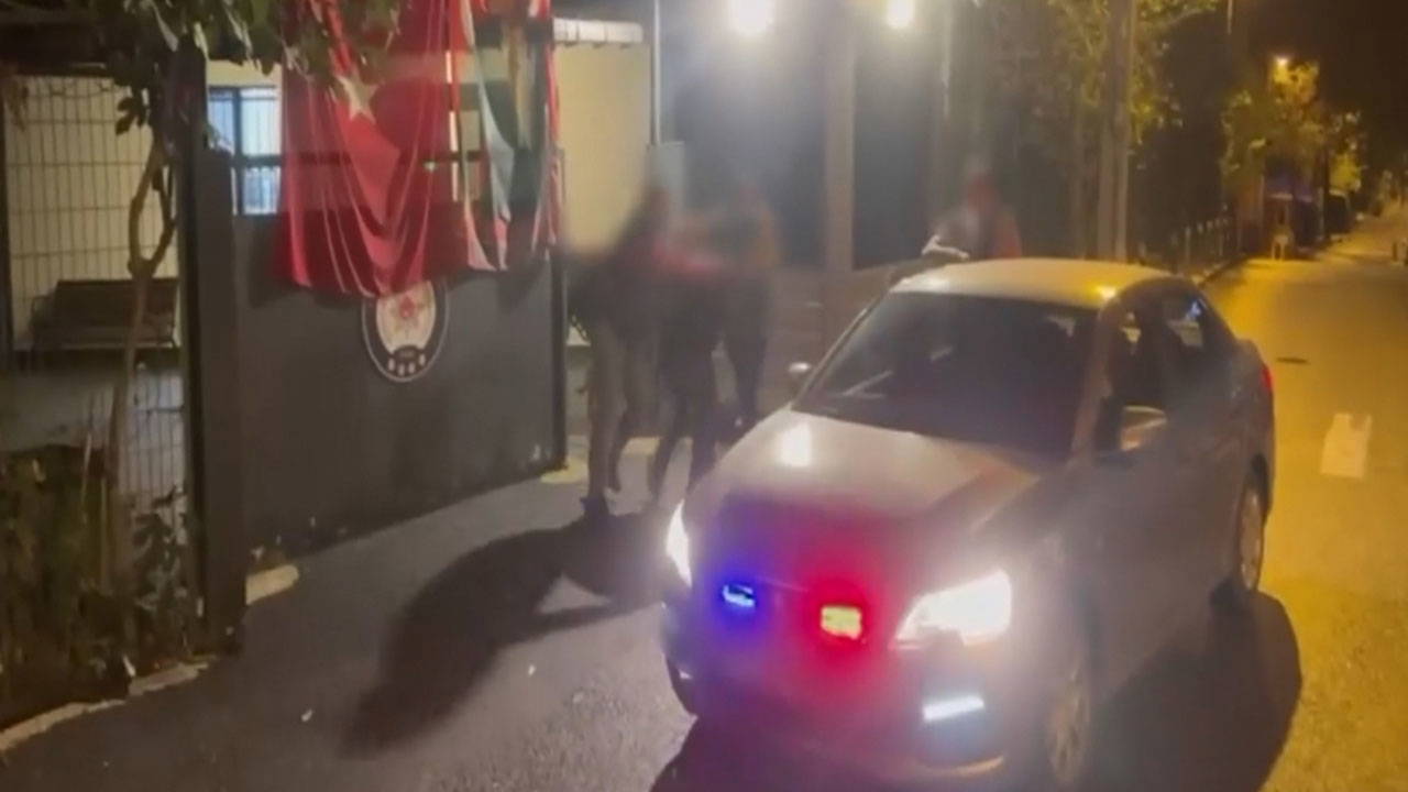 İstanbul'da izinli çıktığı cezaevine dönmedi: Uyuşturucu satarken yakalandı!