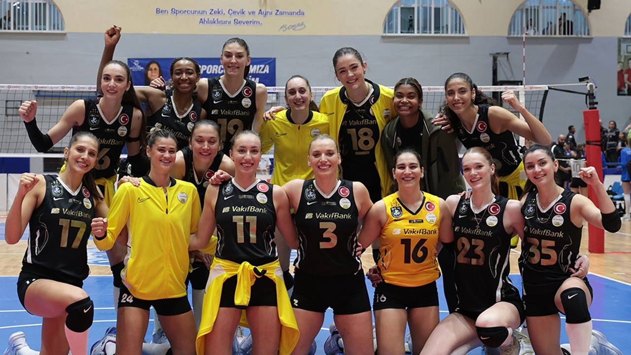Vakıfbank, Aydın Büyükşehir Belediyespor'e set vermedi!