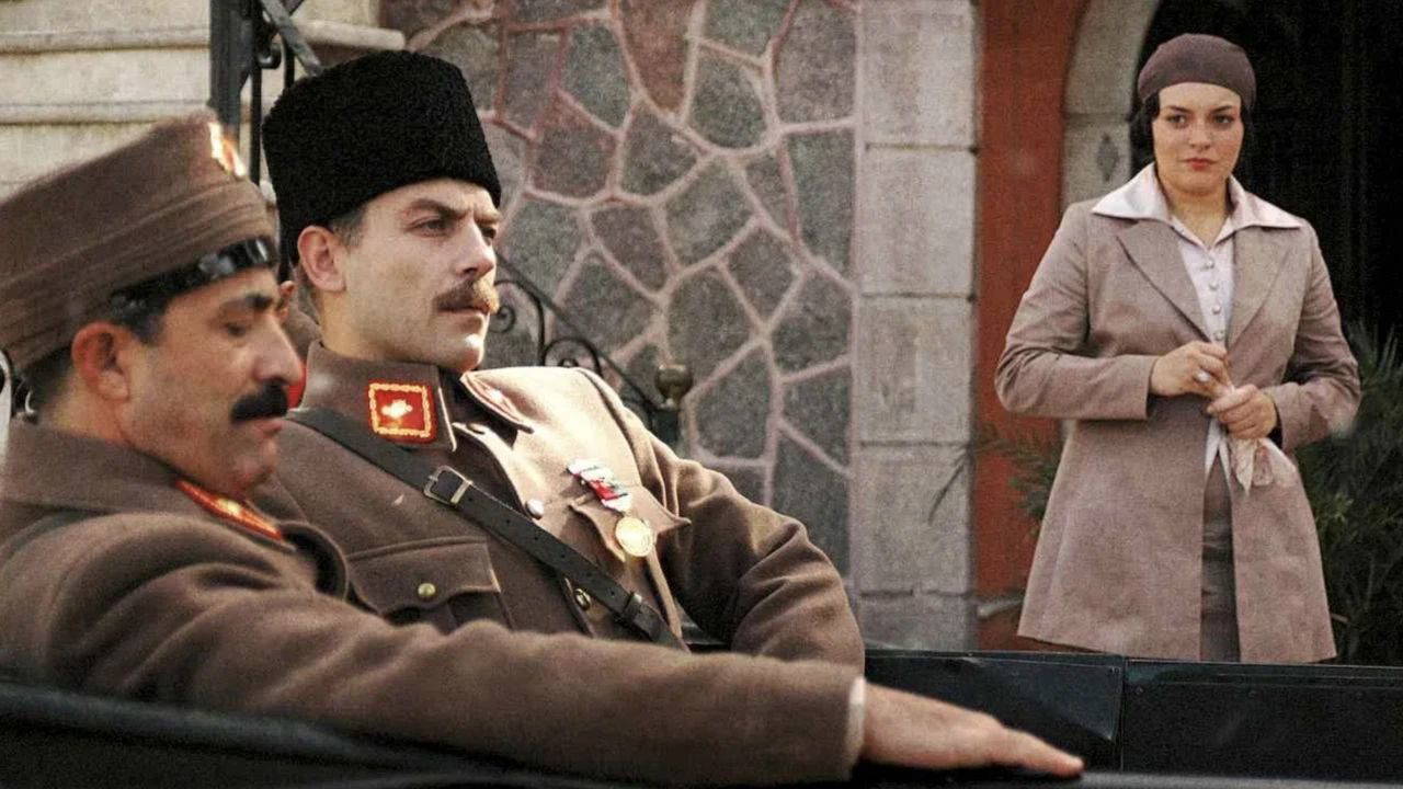 Atatürk’ü anlatan filmler: Büyük Önder’in hayatına beyazperdeden bakış...