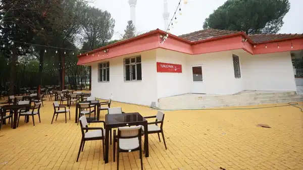 Emekli Kafe’de çalışmalar tamamlandı