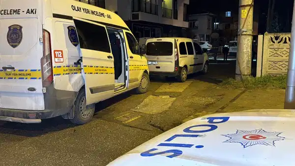 Sokak ortasında kafasına ateş etti: Hayatını kaybetti