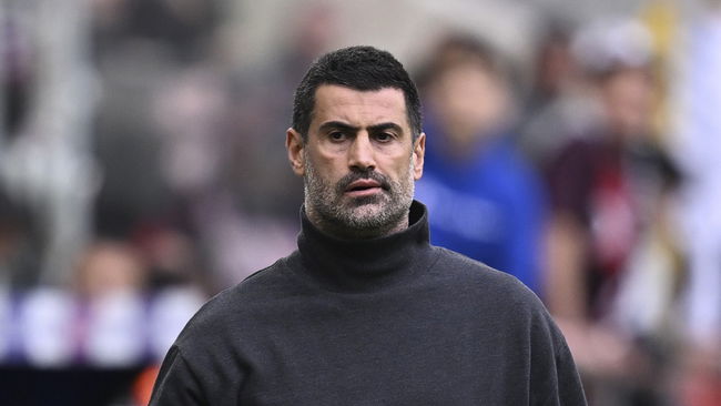 Gençlerbirliği taraftarı, Volkan Demirel'i istifaya çağırdı