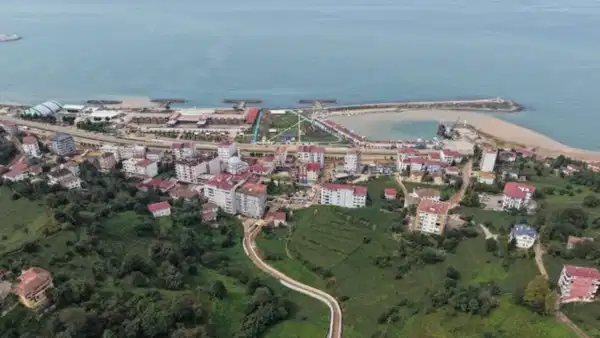 Rize’de sel sonrası 8 eğitim kurumunda eğitime 1 gün ara
