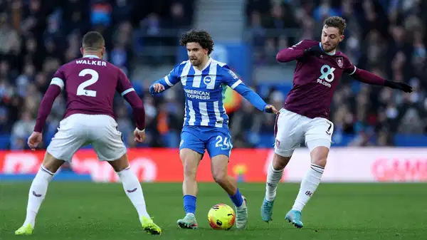 Brighton sahasında rahat kazandı!