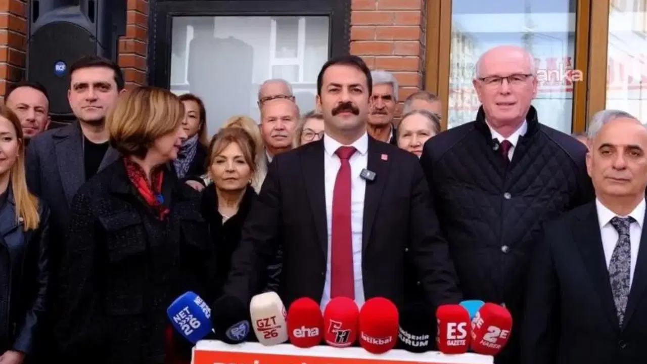 CHP il başkanlıklarından Ekrem İmamoğlu'nun tutukluluğuna tepki açıklamaları: Amaç Ekrem İmamoğlu’nun gelişini geciktirmek”