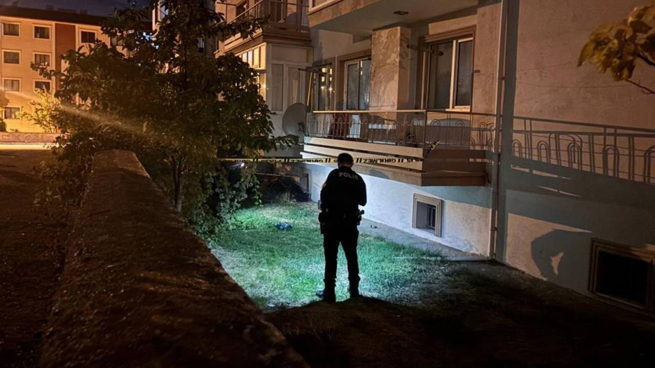 Erzincan'da 4. kattan düşen yaşlı kadın yaşamını yitirdi