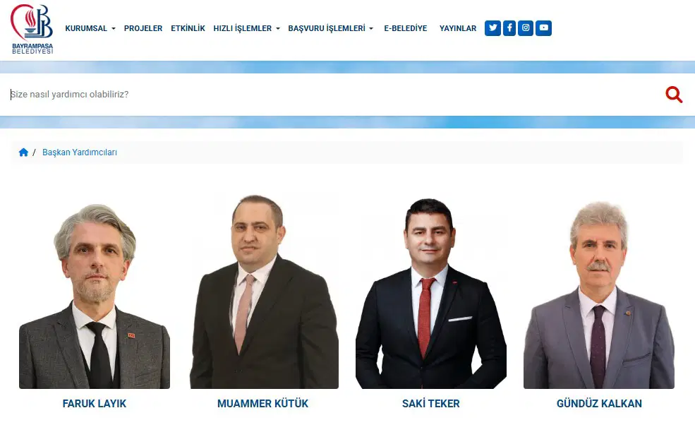 Belediye meclis üyeleri toplantı sırasında