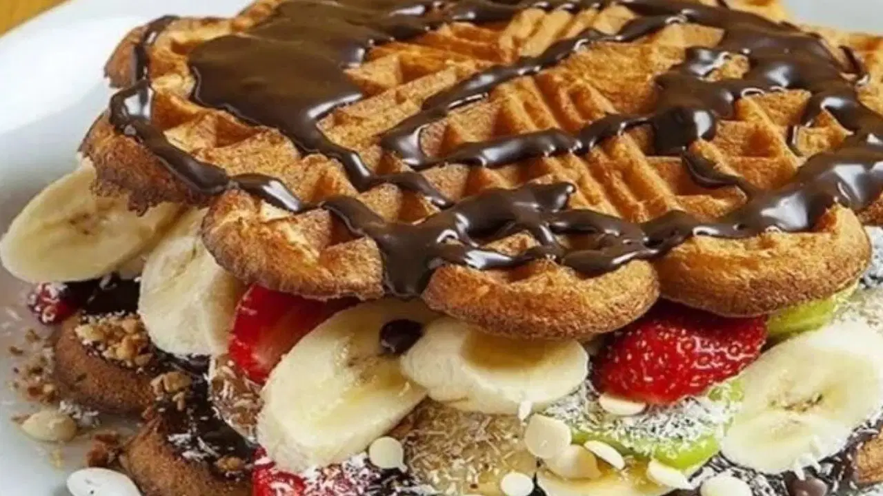 Pratik, ekonomik ve lezzetli: Tavada 5 dakikada waffle tarifi