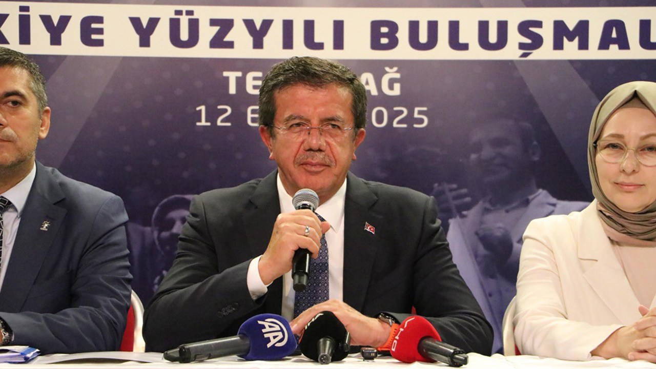AKP'li Zeybekci: CHP'de olanlar vallahi bizi sevindirmiyor