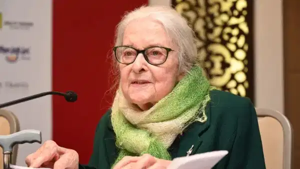 Felsefe ve insan haklarına adanmış bir ömür: Prof. Dr. İoanna Kuçuradi hayatını kaybetti