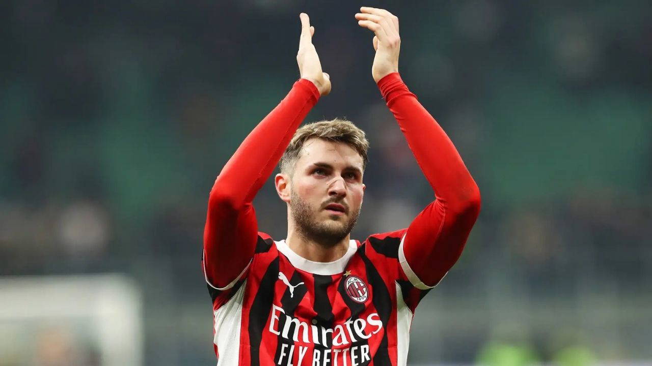 Santiago Gimenez kimdir? Santiago Gimenez kaç yaşında, nereli? Santiago Gimenez Fenerbahçe'ye mi geliyor?