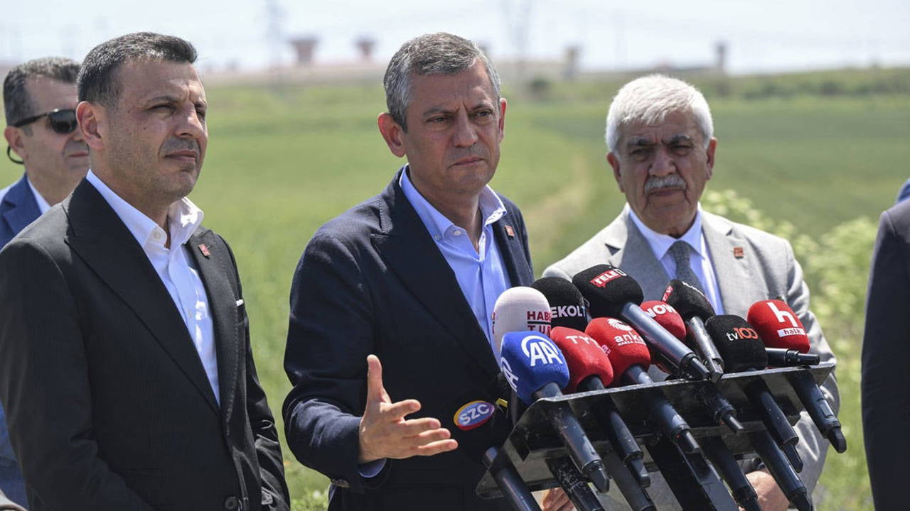 İBB iddianamesi sonrası ilk hamle: Özgür Özel, Silivri'de İmamoğlu'nu ziyaret ediyor