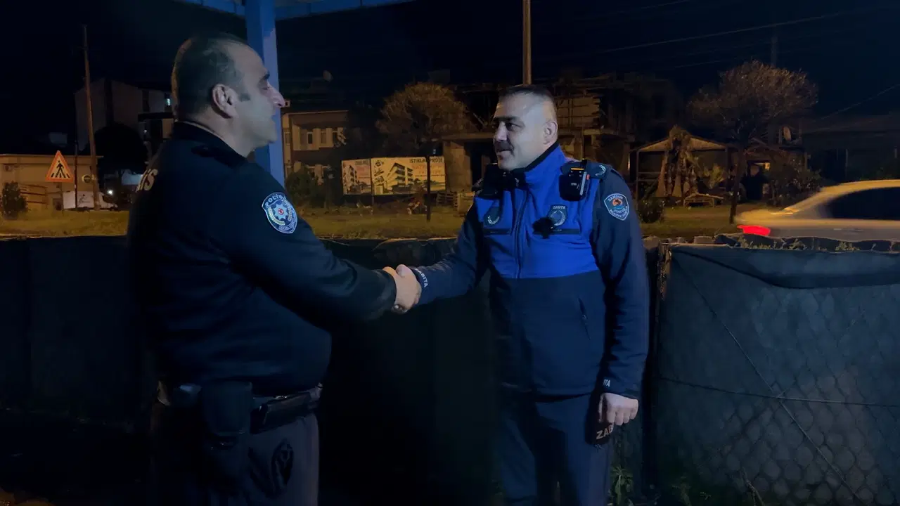 Atakum Belediyesi emniyet güçlerinin ve sağlık emekçilerinin yeni yılını kutladı