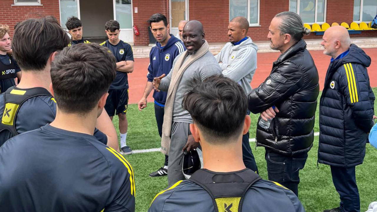 Stephen Appiah'tan Fenerbahçe'ye ziyaret!