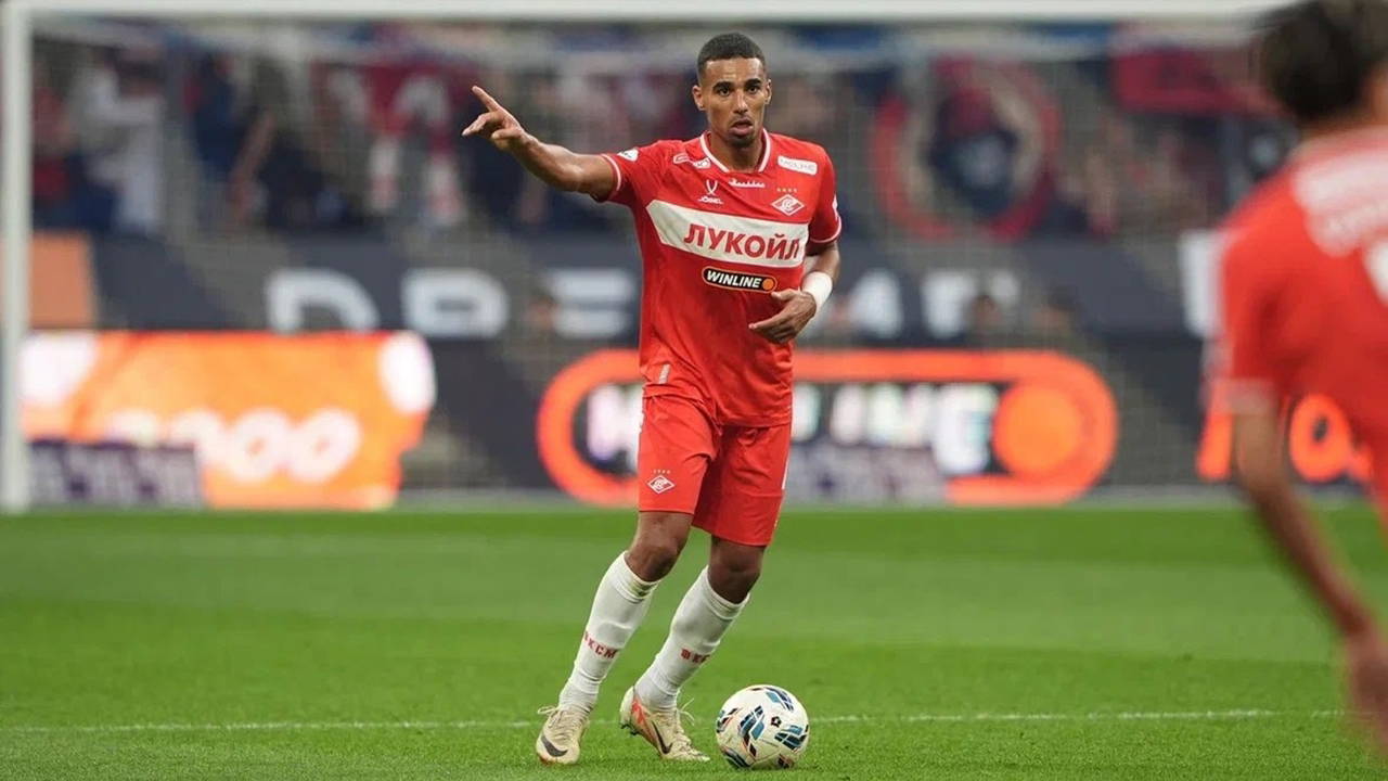 Djiku, Spartak Moskova'da ilk maçına çıktı! 