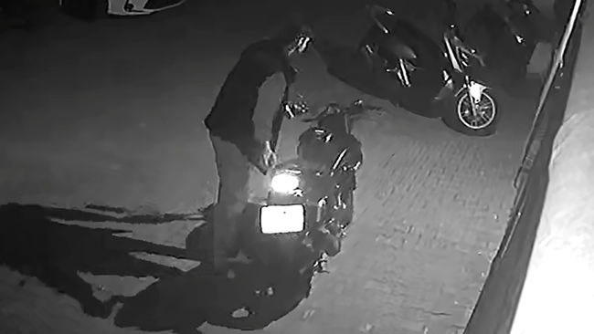 Çaldığı motosikletle gezerken yakalandı