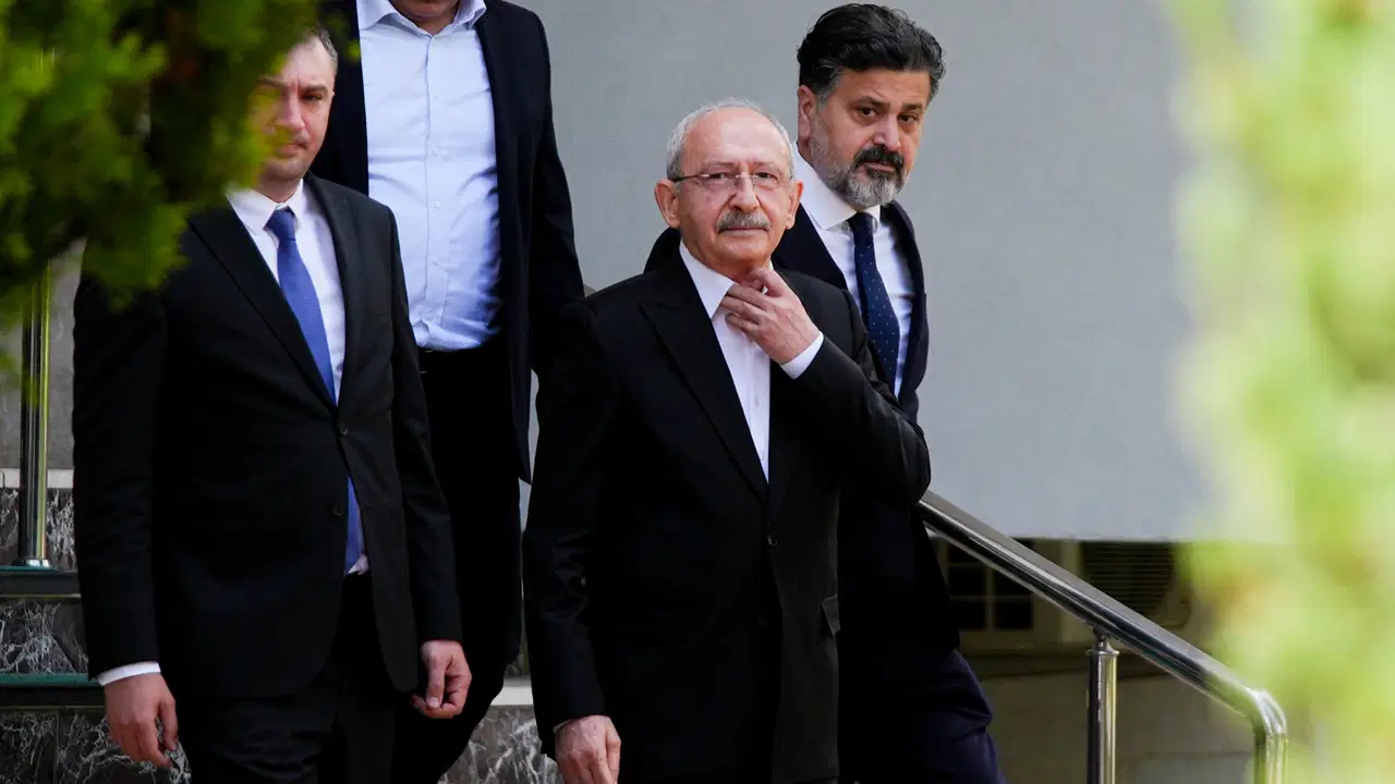 Polis baskınıyla tahliye edilmişti... Kılıçdaroğlu’ndan CHP Genel Merkezi'nde yaşananlar sonrası ilk açıklama