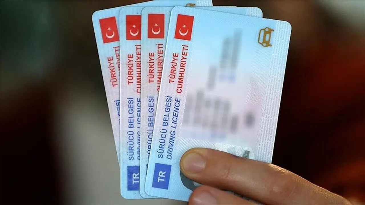 Pes dedirten ‘sınavsız ehliyet' oyunlarına aldanmayın!