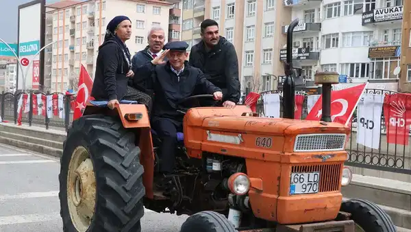 Özel'den Dünya Çiftçiler Günü mesajı: 'Çiftçimizi yeniden milletin efendisi yapacağız'