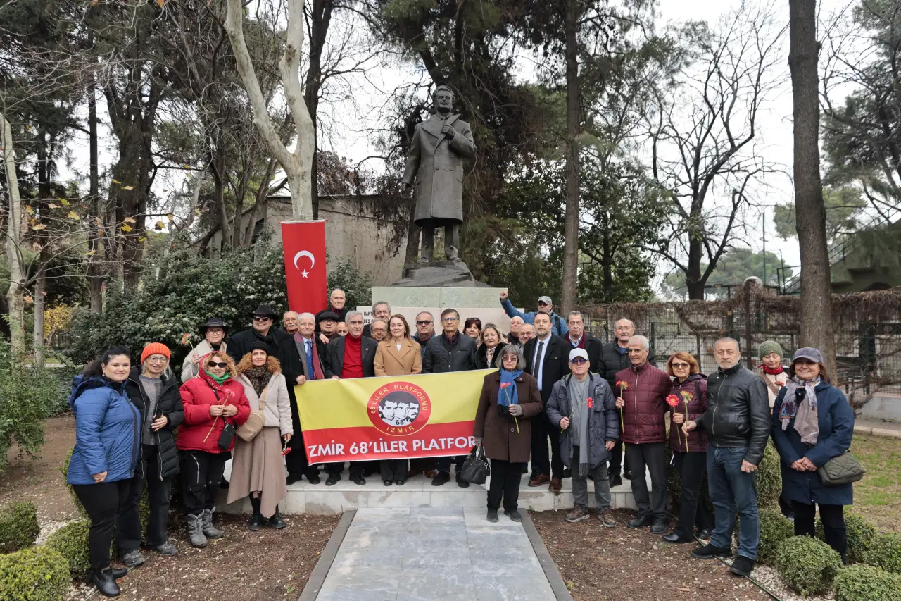 Konak’tan usta şairlere vefa: Nazım Hikmet ve Ahmed Arif anılacak