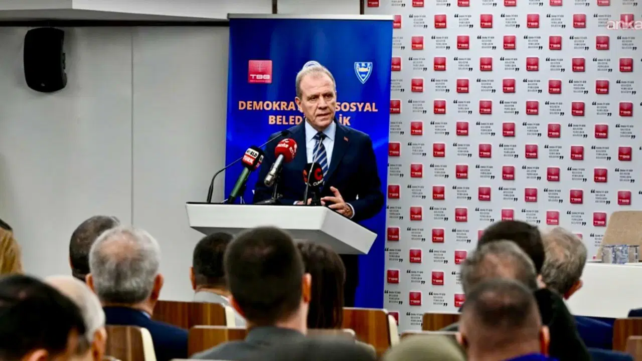 Vahap Seçer, Yedinci Ulusal Yerel Yönetimler Sempozyumu'nda konuştu: 'Belediye başkanları rant konusunda çok dikkat etmeli'