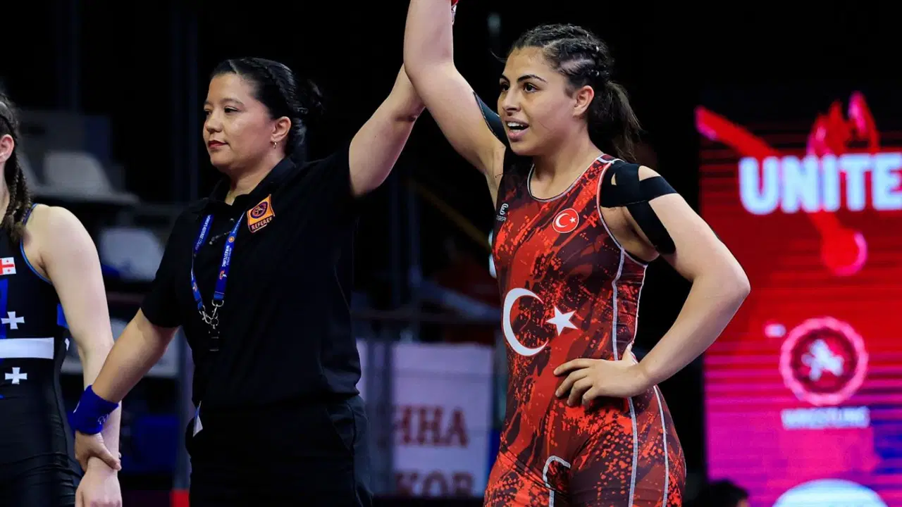 Delal Kadir'den bronz madalya