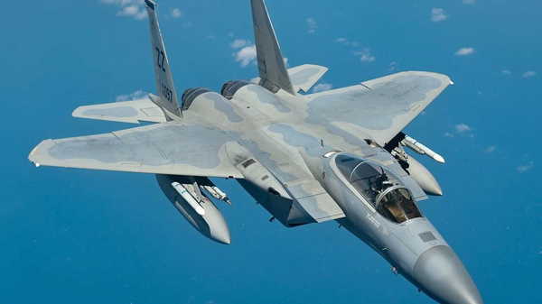 F-15E Strike Eagle uçağının özellikleri neler? F-15E Strike Eagle kaç km hız yapıyor?