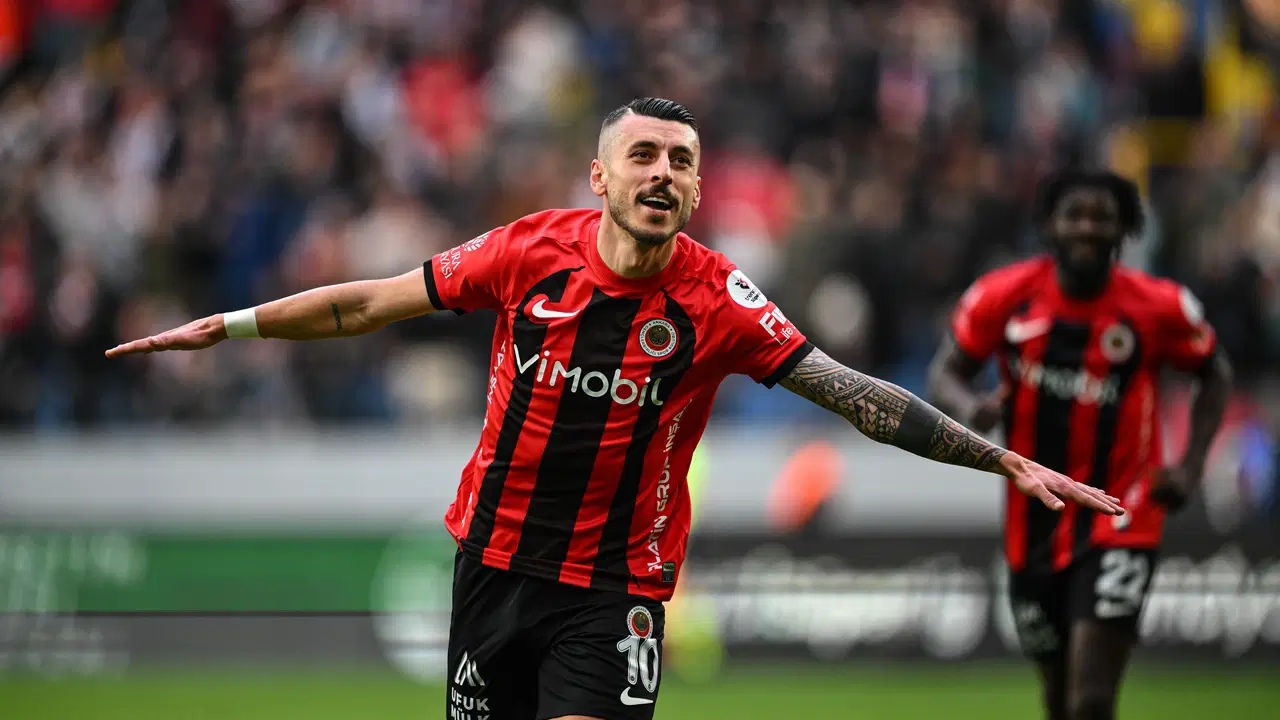 Gençlerbirliği, 3 puanı 3 golle aldı! 