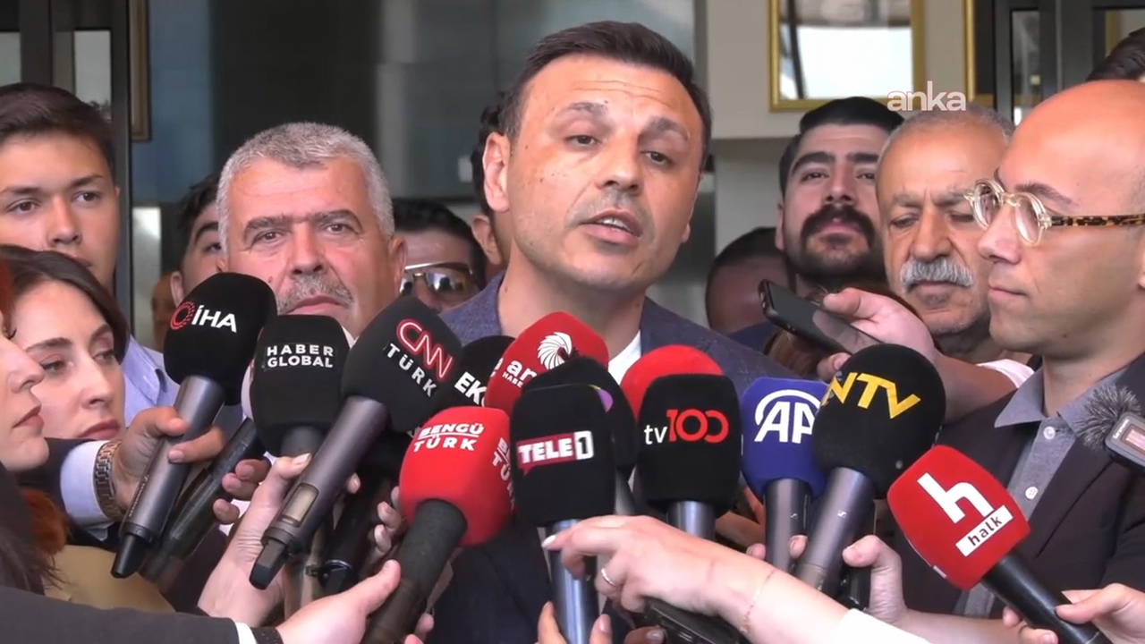 Ertelenen kurultay davası sonrası Özgür Çelik'ten dikkat çeken çıkış: O iddiaya 'evet' derlerse, yarın CHP'den istifa edeceğim!