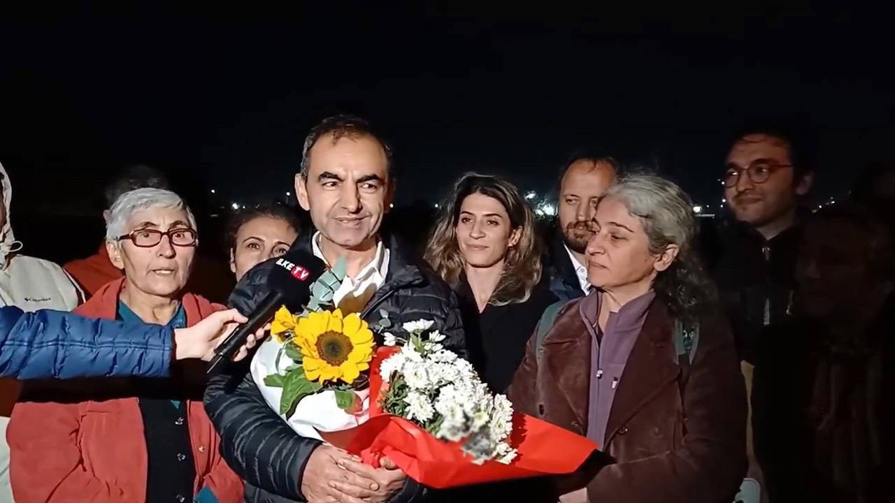 Gazeteci Ercüment Akdeniz 241 gün sonra tahliye edildi