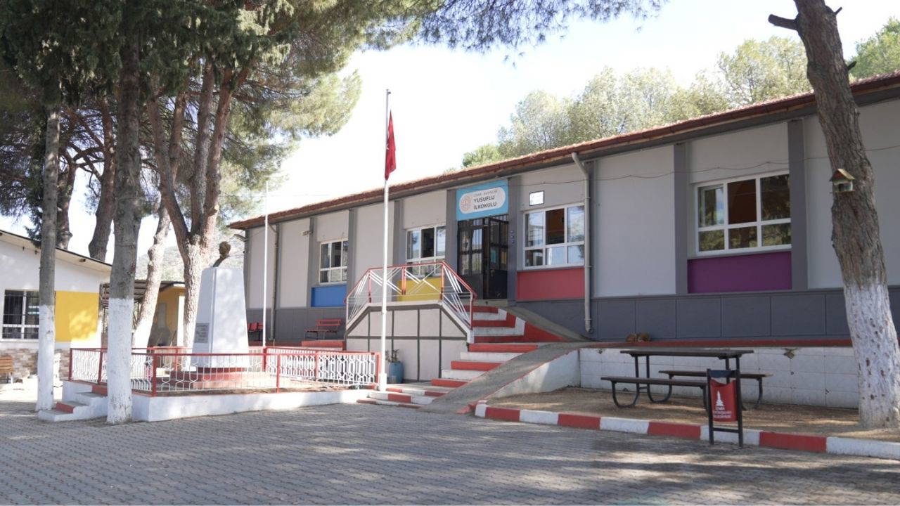 İzmir’in okullarında veli - büyükşehir iş birliği
