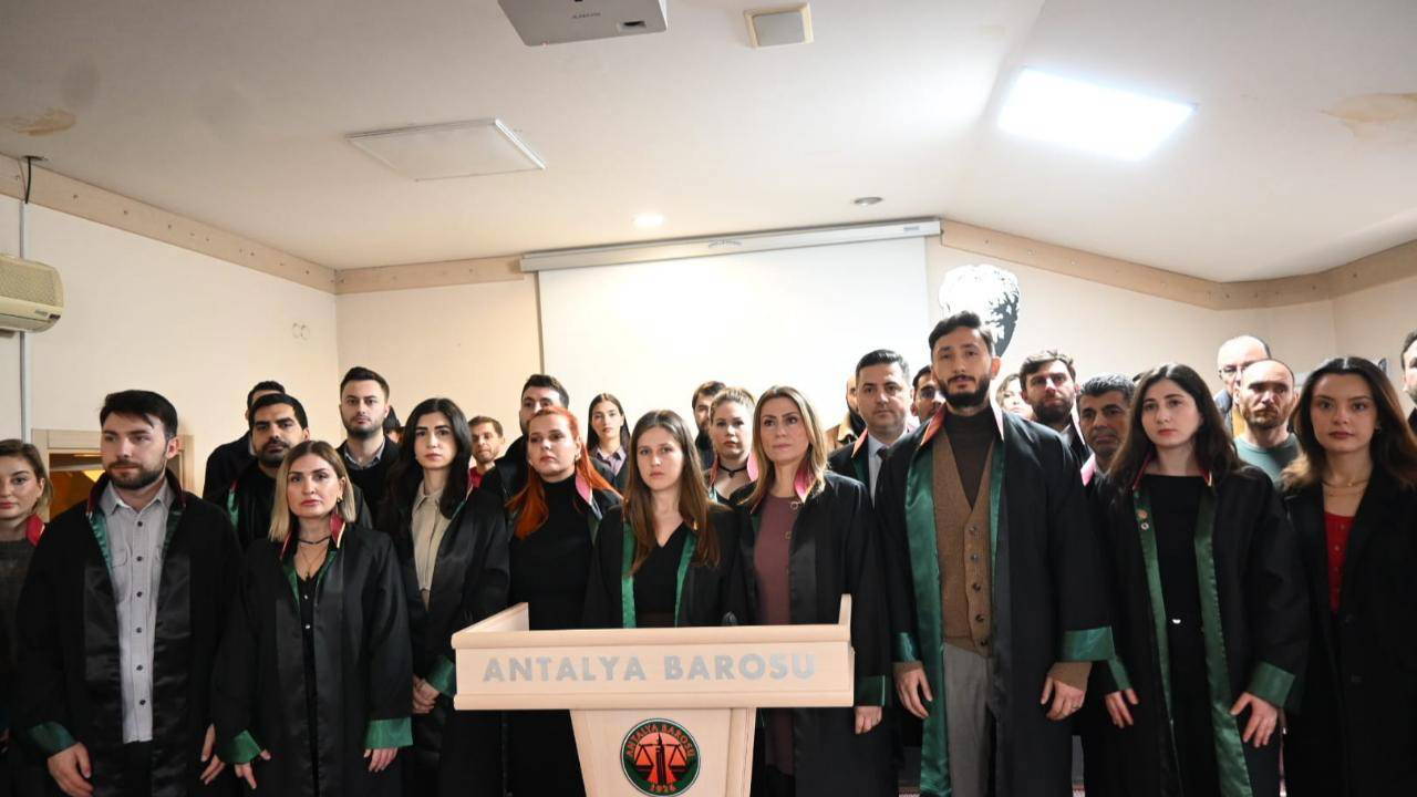 ‘Can dostu’ avukatlara şiddet