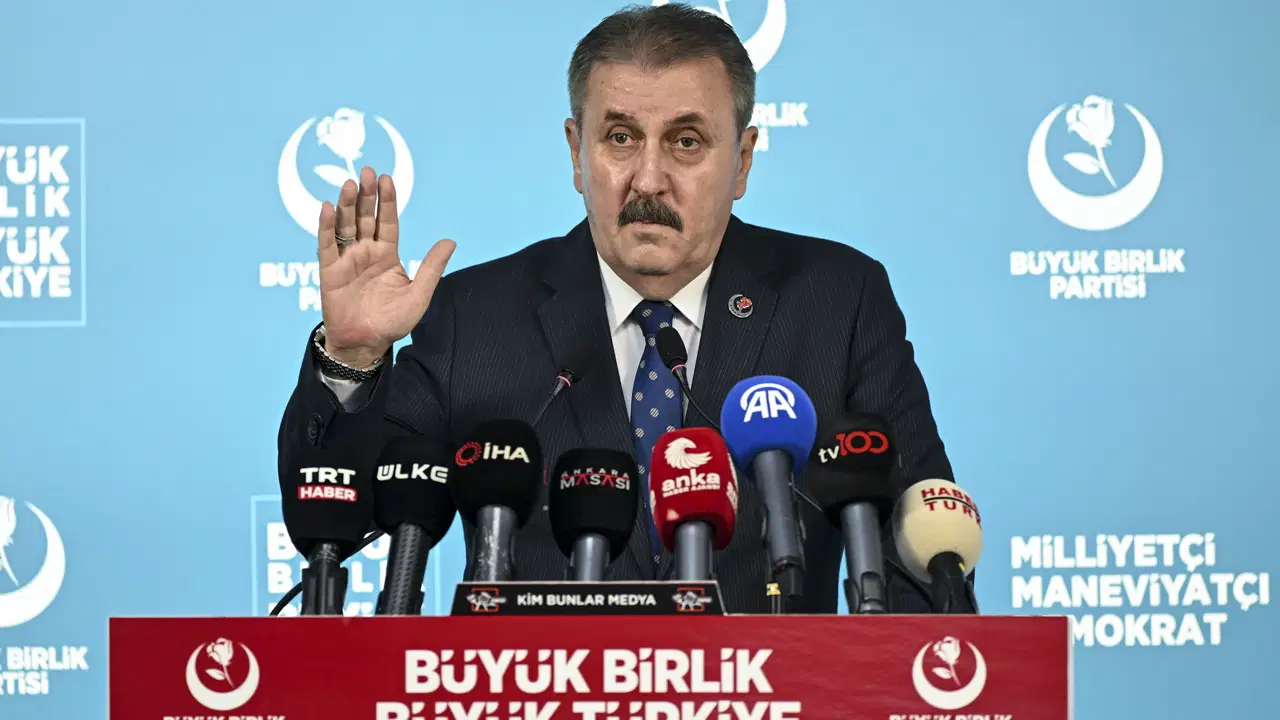 'Küçük ortak' Destici'den, Erdoğan'a 'seçim' desteği: 'Cumhurbaşkanımızın aday olabilmesi için iki yol var...'