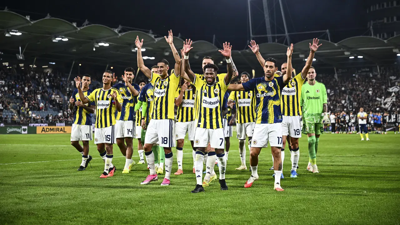 TFF'ye bildirildi... Fenerbahçe'de beklenen ayrılık resmen gerçekleşti